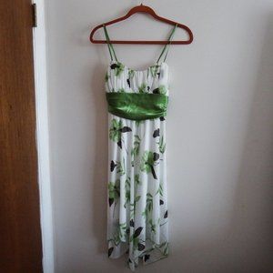 Speechless Cream Floral Empire Waist Dress M